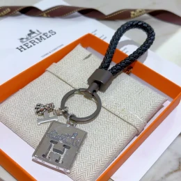 hermes key holder and boucle de sac s_12b162b